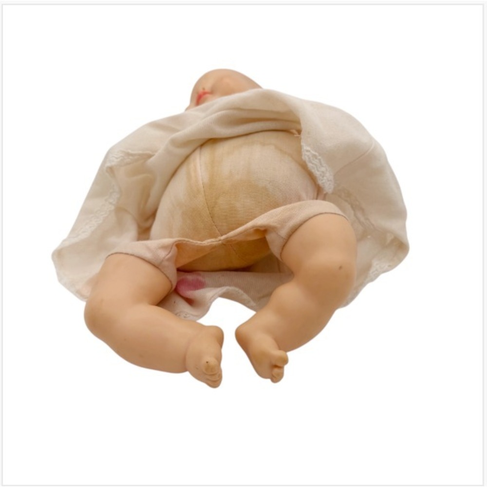 Vintage 1964 SUE DOLL 11" Baby Sleep Eyes Cloth Body Restoration Project Gown - Picture 6 of 13